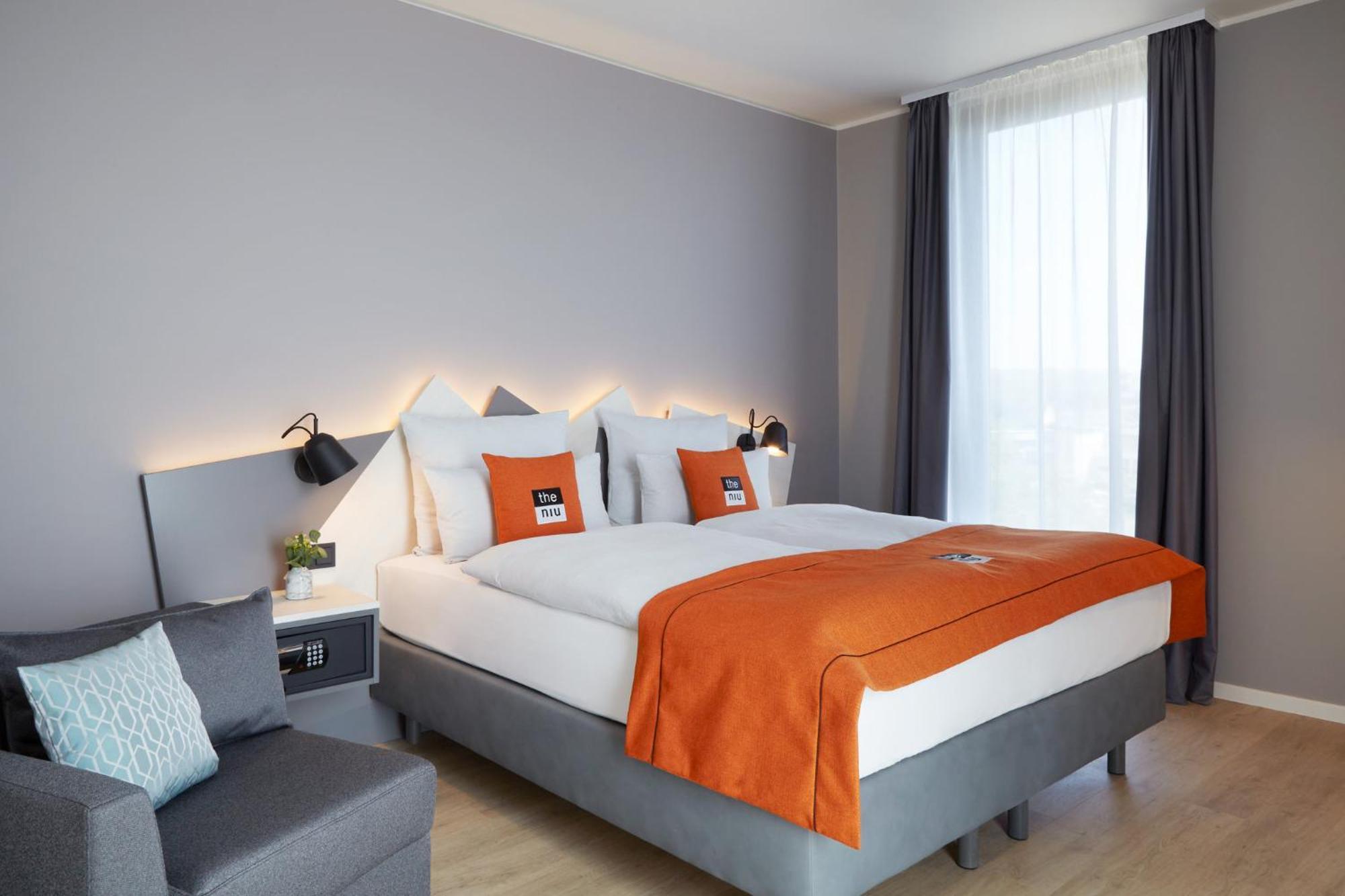 Holiday Inn - The Niu, Hub Dusseldorf Messe By Ihg ภายนอก รูปภาพ
