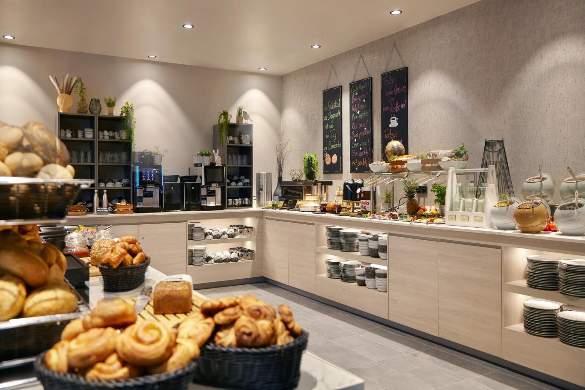 Holiday Inn - The Niu, Hub Dusseldorf Messe By Ihg ภายนอก รูปภาพ