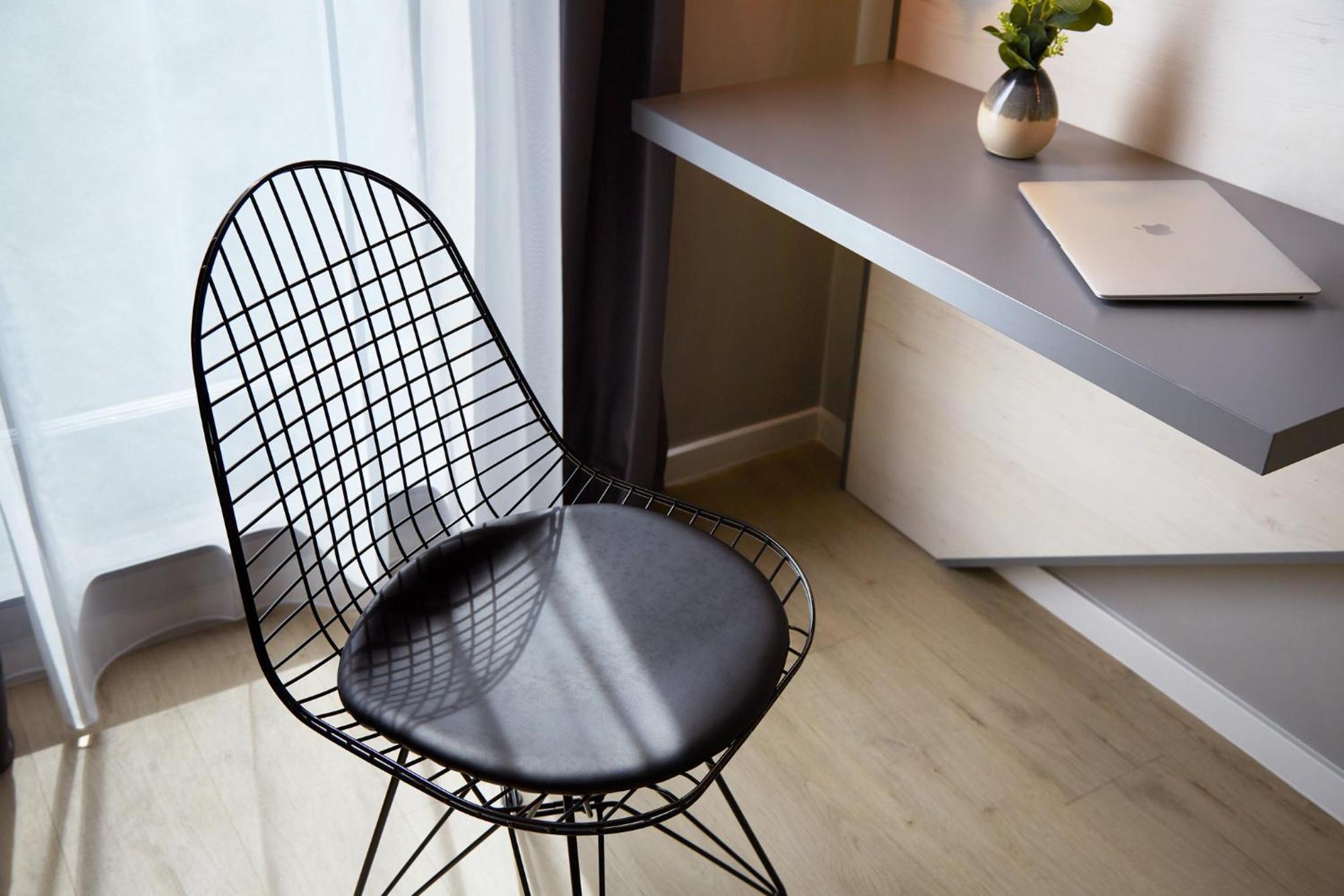 Holiday Inn - The Niu, Hub Dusseldorf Messe By Ihg ภายนอก รูปภาพ